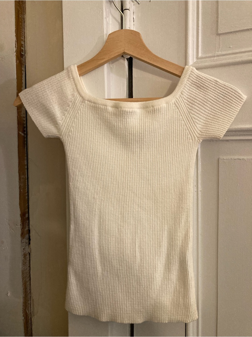 Madewell white/Cream Ribbed Square-Neck or off shoulder Short Sleeve Top
